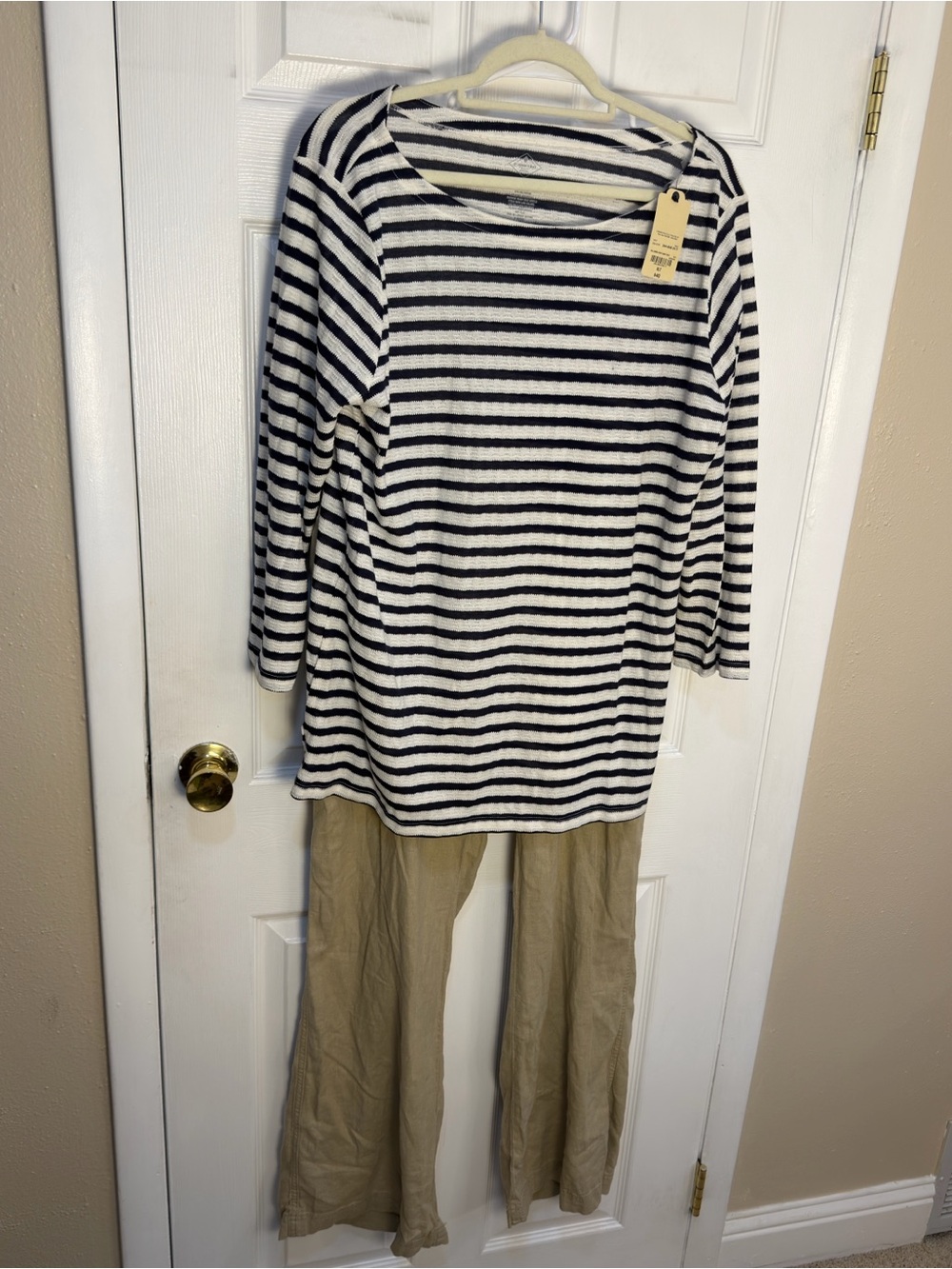 St. Johns bay Outfit- X2 Pants XLT, 16T and X1 long sleeve XLT GREAT CONDITION